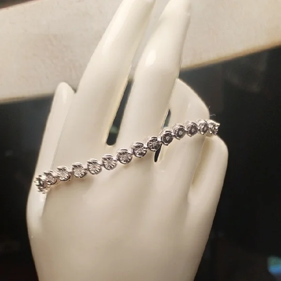 925 Sterling And Lab Created Diamond Tennis Bracelet 7" - Picture 1 of 8